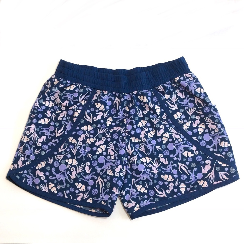 🛑SALE🛑 Columbia Omni-shade shorts seahorse fish